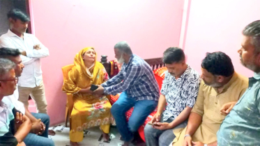 শাওনের কাছে আমরা ঋণী : খোরশেদ